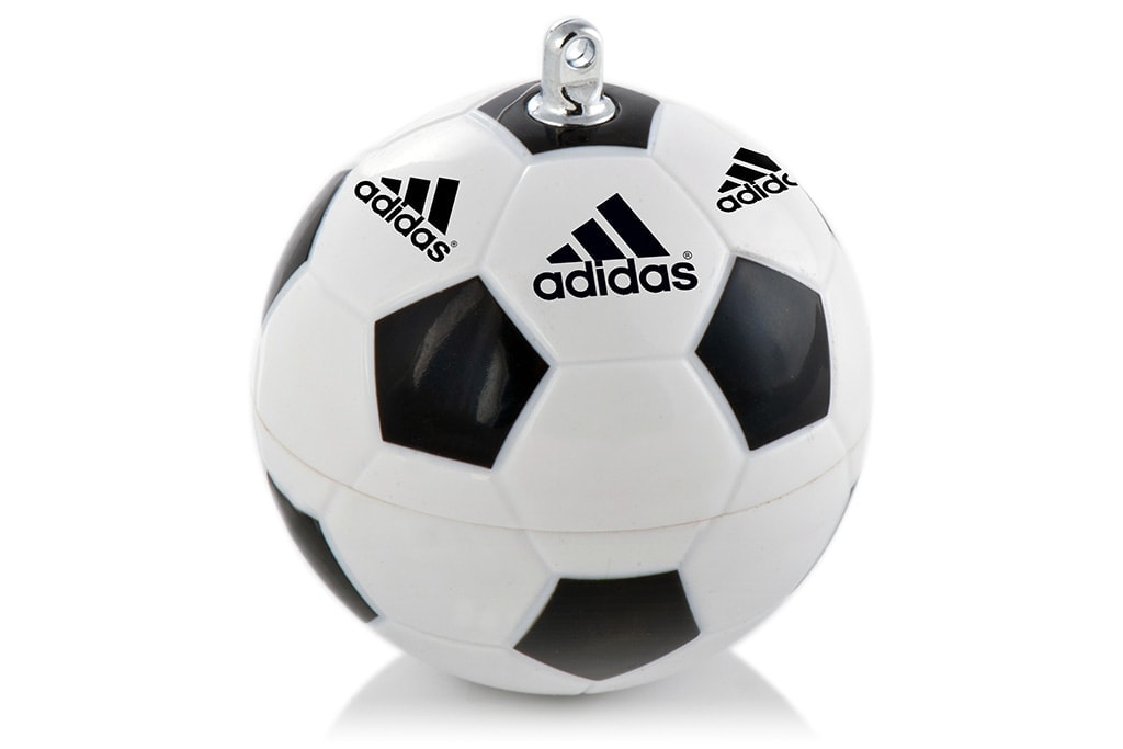 BALL-2021-1-1.jpg Futbol Topu Şeklinde USB Bellek - Görsel 1